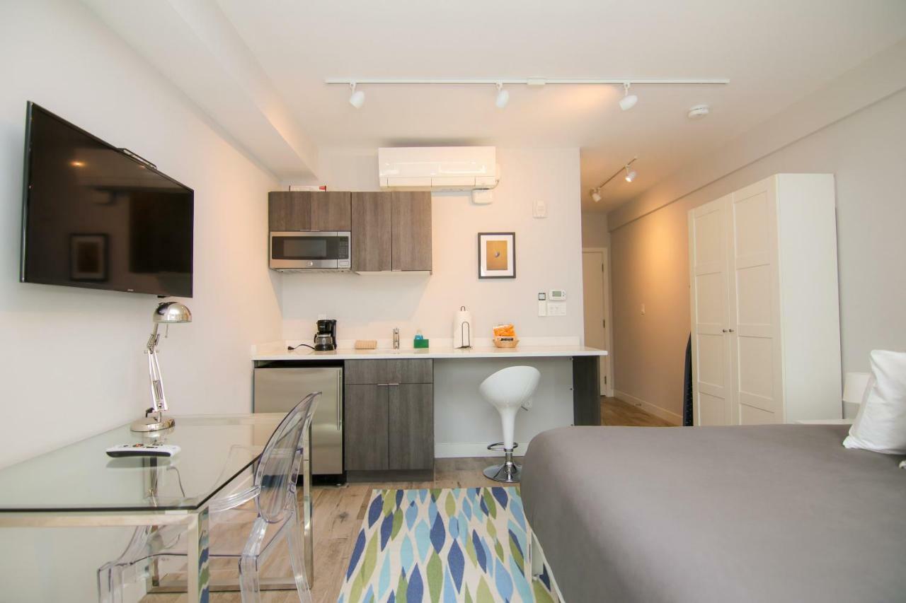 Stylish Studio In Brookline-5Min Train To Boston.. #2 מראה חיצוני תמונה
